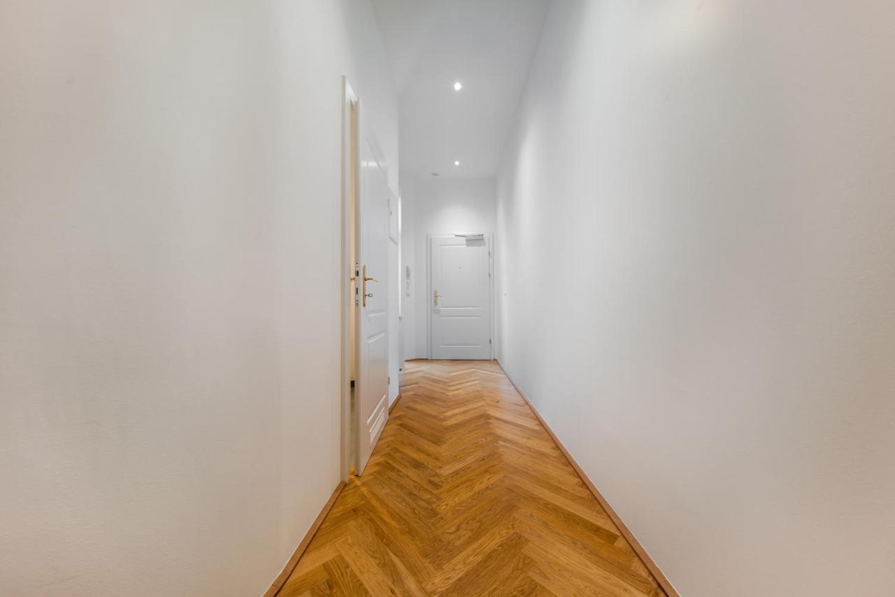 Smile Apartments Doebling เวียนนา ภายนอก รูปภาพ
